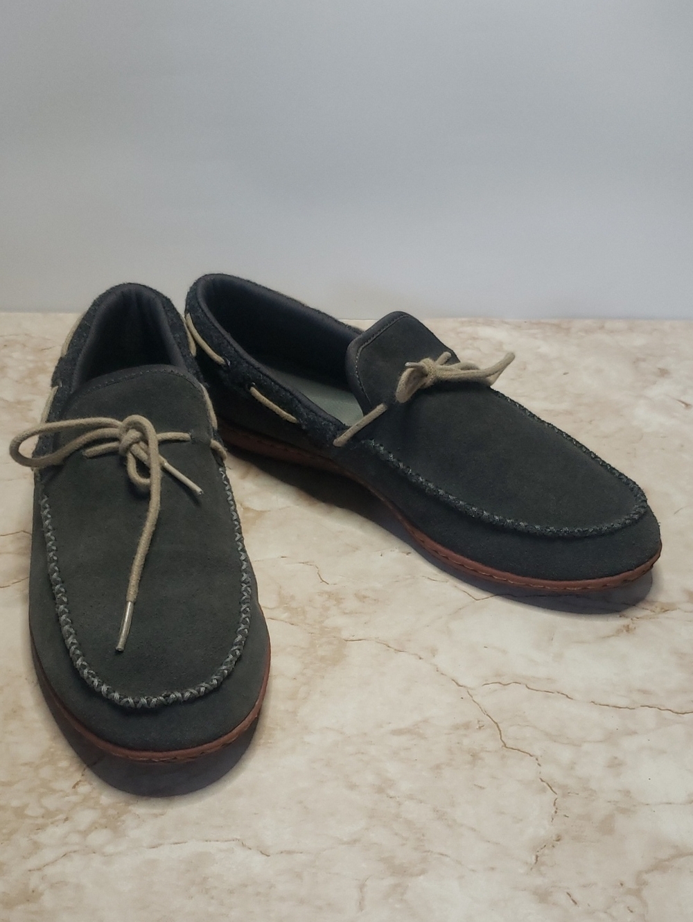 Paragonia Suede Women's Moccasin Loafers in Dark Gray  with Lace Detail Size 9